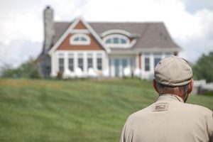 0_copyright-chatham-hills-pete-dye-overlooking-sales-center-20162015-05-28-01-29-59