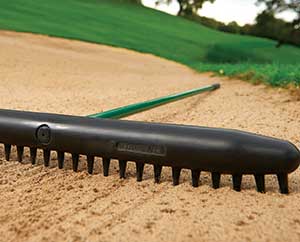 Bunker rake