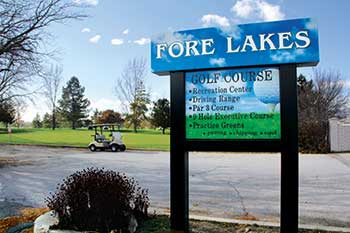 Fore Lakes Golf Course sign (Photo by: Tom Lebsack)