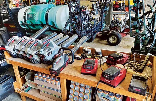 Tom Kaplun’s crew at North Hempstead CC tries to use only battery-powered blowers when blowing off greens. (Photo: Tom Kaplun)