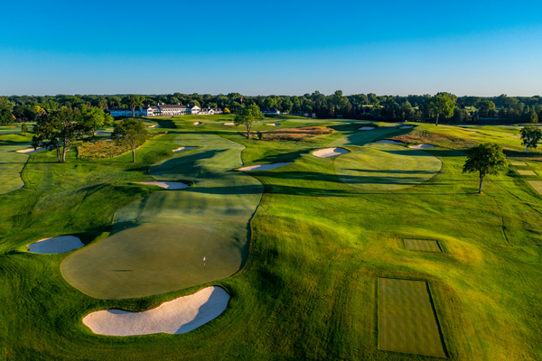 Hole No. 10 and 11 at Oakland Hills South Course. (Photo courtesy of Larry Lambrecht)