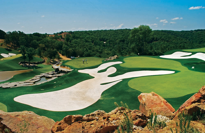 Courses opting for synthetic turf are using it mainly on practice courses, driving ranges and tee boxes, not grassy areas where golfers typically walk. (Photo: Southwest Greens)