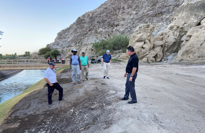 The Heritage Links crew discussing construction at PGA West. (Photo: Heritage Links)