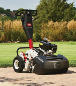 Greenmaster 1000 walk mower from Toro. (Photo: Toro)