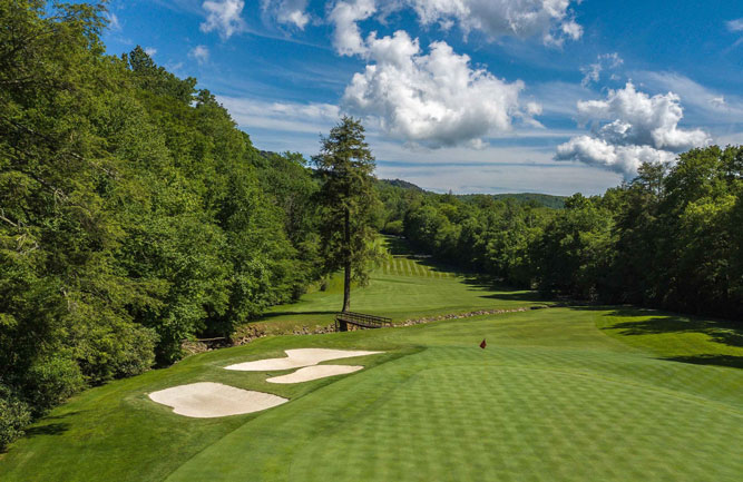 Hole 13, a 422-yard par 4 on the Championship Course at Grandfather G&CC. (Photo: Bobby Weed Golf Design)