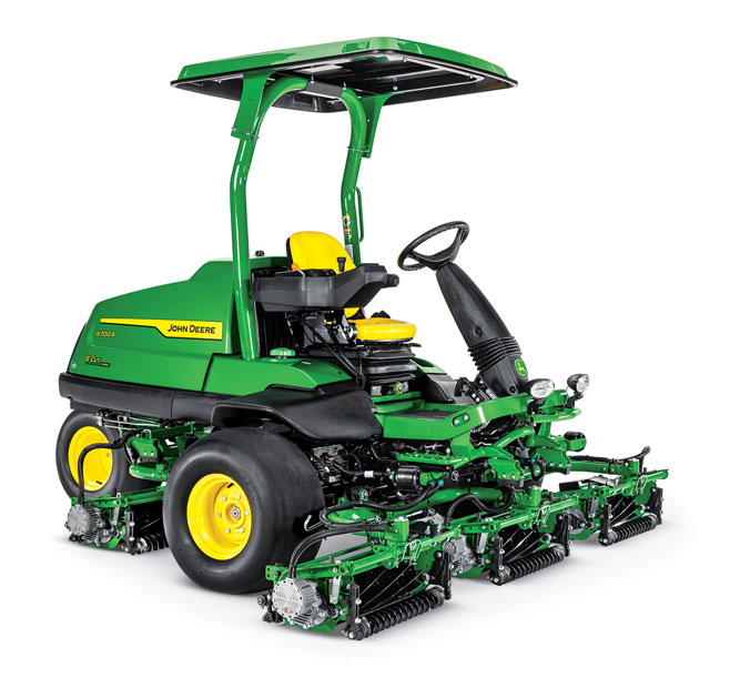 6700A E-Cut Hybrid Fairway Mower (Photo: John Deere)