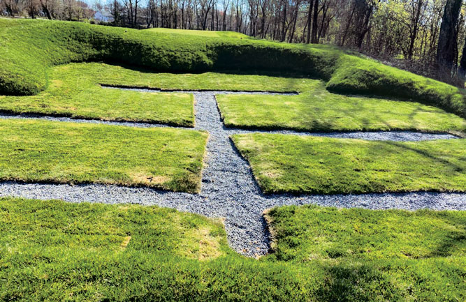 Sod liners give bunkers extra life at a fraction of the cost of other bunker liners says architect Tyler Rae. (Photo: Tyler Rae)