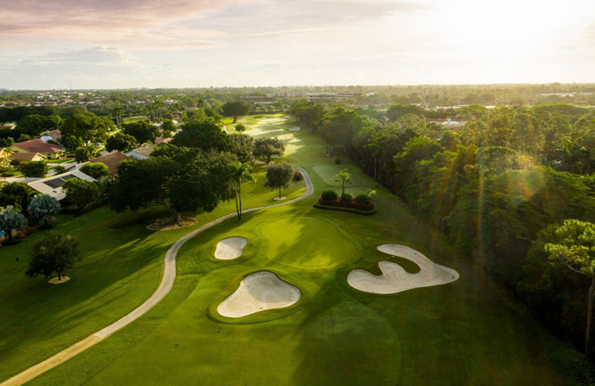 Hole 15 at Boca Woods CC. (Photo: Boca Woods CC)