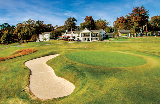 Holston Hills’ bentgrass greens are the lone cool-season turf on the course,S says Superintendent Ryan Blair, CGCS. (Photo: McConnell Golf)