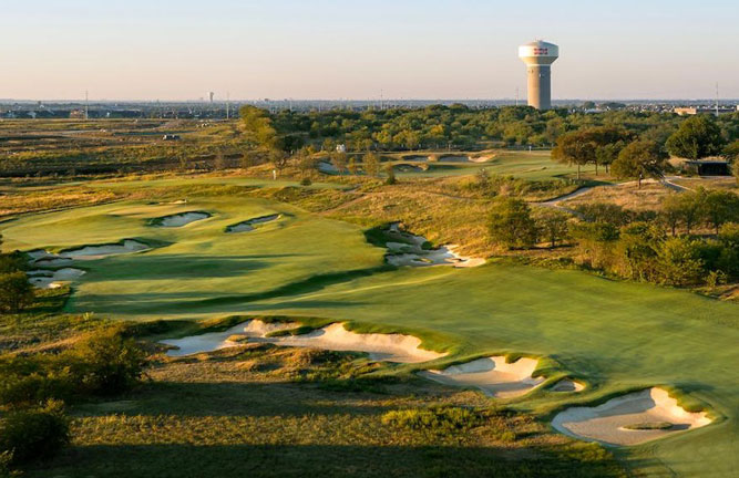 Bunkers guard the second landing area and putting surface at the par-5 3rd. (Photo: PGA Frisco)