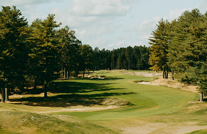Par-4 1st Hole (Photo: Escalante Golf)