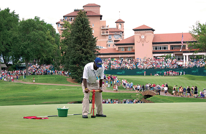 Sartori expects nearly 80 volunteers from around the country, including former assistants who are now superintendents. (Photo: Michael Sartori)