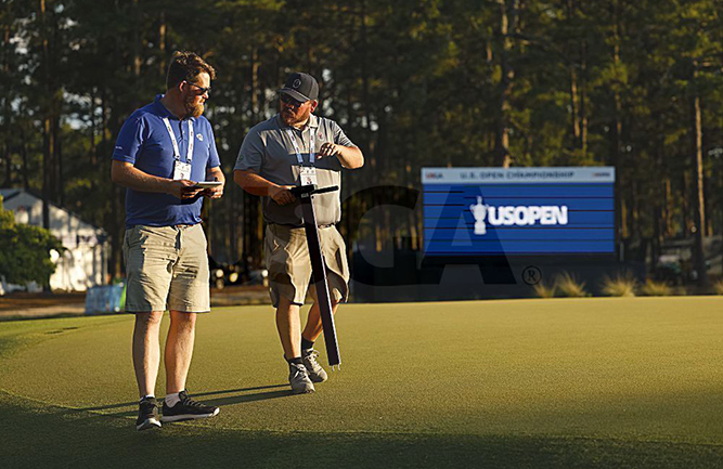 The USGA Green Section making final preperations at the 2024 U.S. Open at Pinehurst (Photo: USGA)
