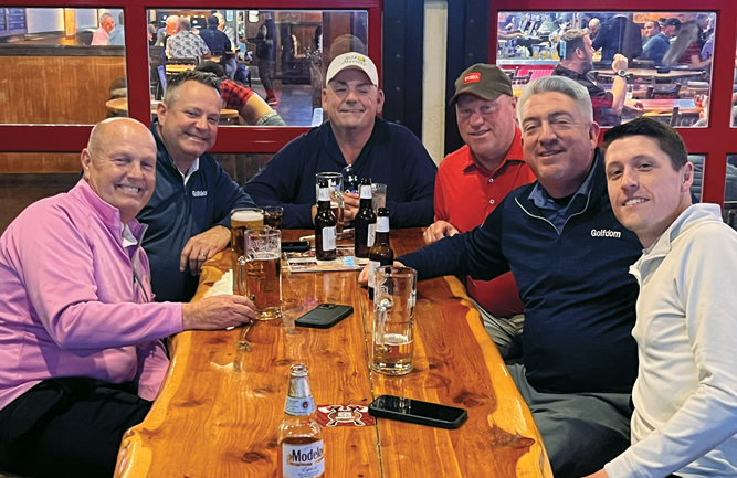 South Dakota guys: What does it take to convince Seth Jones to come to your chapter conference and be a guest speaker? Approximately one round of beers, as the South Dakota GCSA learned in Orlando. From left to right are Mark Clark, The Bluffs GC, Vermillion, S.D.; Cummins; Rick Wit, CGCS, GC at Red Rock, Rapid City, S.D.; Kelly Eilers, Brandon (S.D.) GC; Jones; and Tyler Danke, Zimco Supply. (Photo: Golfdom staff)