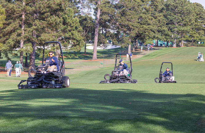 Owen believes autonomous mowers will grow in popularity in the future. He says he prefers autonomous greens mowers over fairway mowers but adds that autonomous fairway mowers are steadily improving. (Photo: Scott Ramsay)